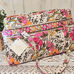 Vera Bradley: Whitney Tea Garden